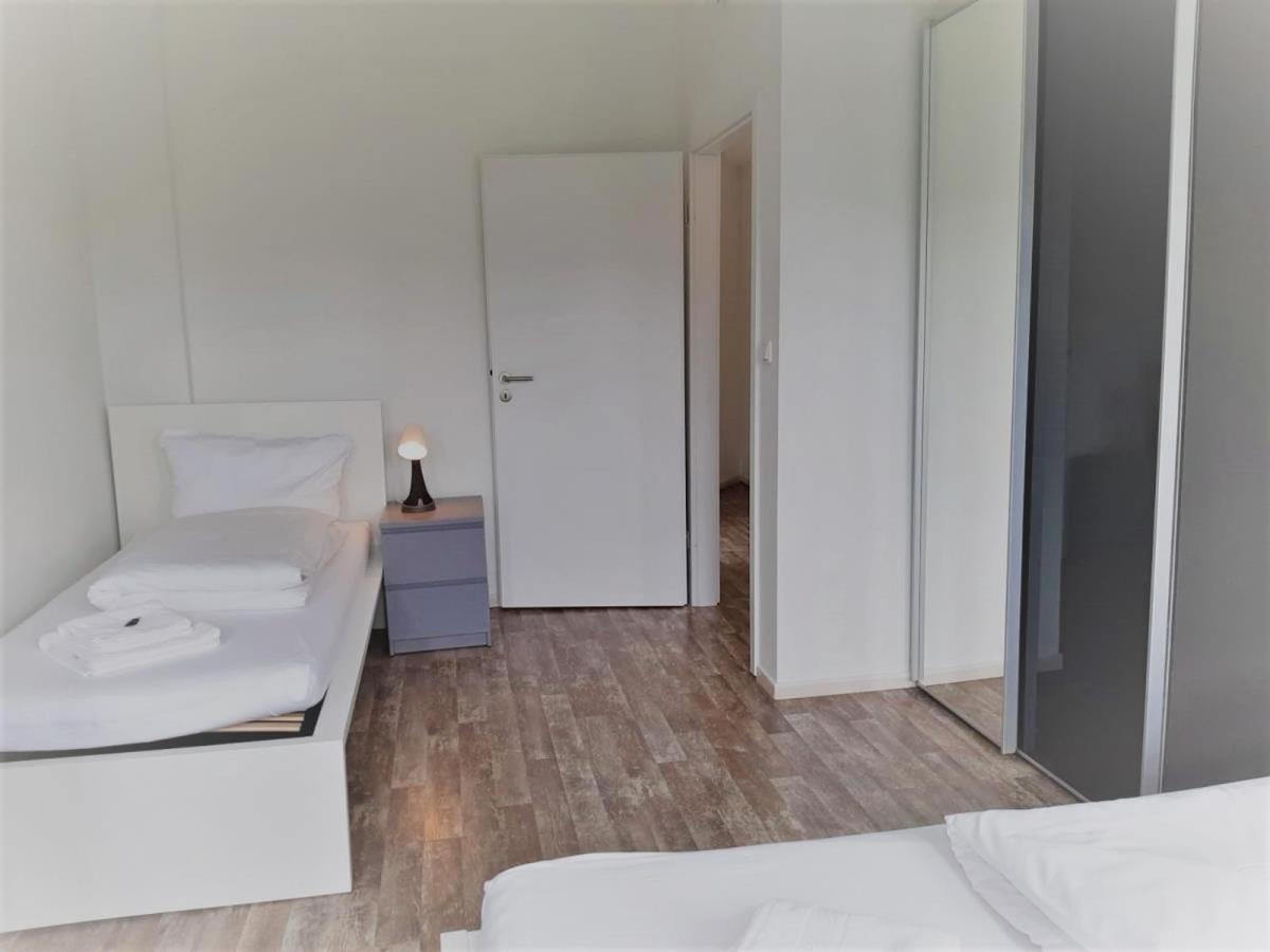 Mehrbett-Apartment 6 Citynah, Einfache Ausstattung Hamburgo Exterior foto